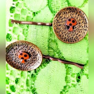 Blue Honey Jewelry Vintage Upcycled Mushroom Hair Pins NWT